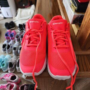 Womens Size 8 CHAMPION Athletic Shoes